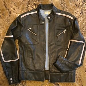 Buttery soft olivegreen leather jacket size medium